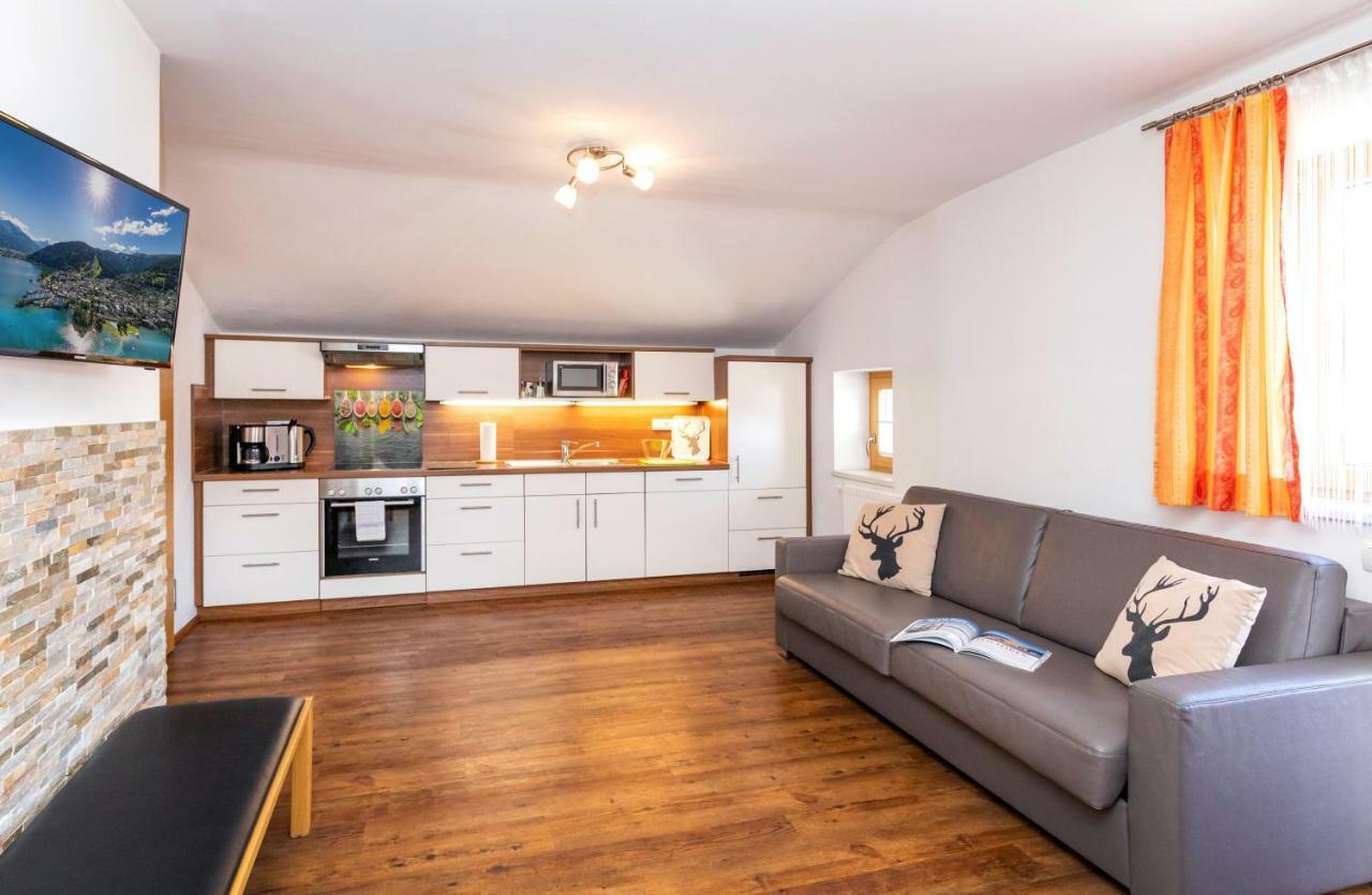 Appartement Pension Albert Zell am See Bagian luar foto