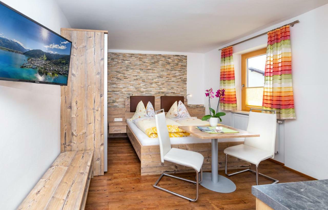 Appartement Pension Albert Zell am See Bagian luar foto