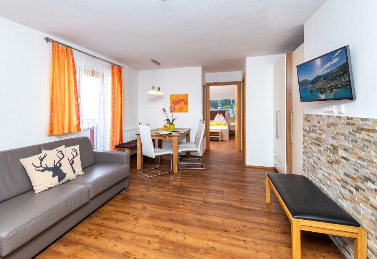 Appartement Pension Albert Zell am See Bagian luar foto