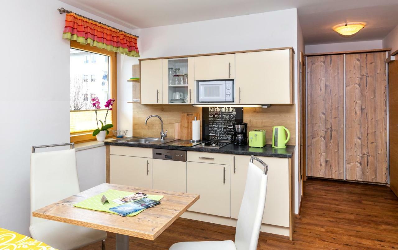 Appartement Pension Albert Zell am See Bagian luar foto