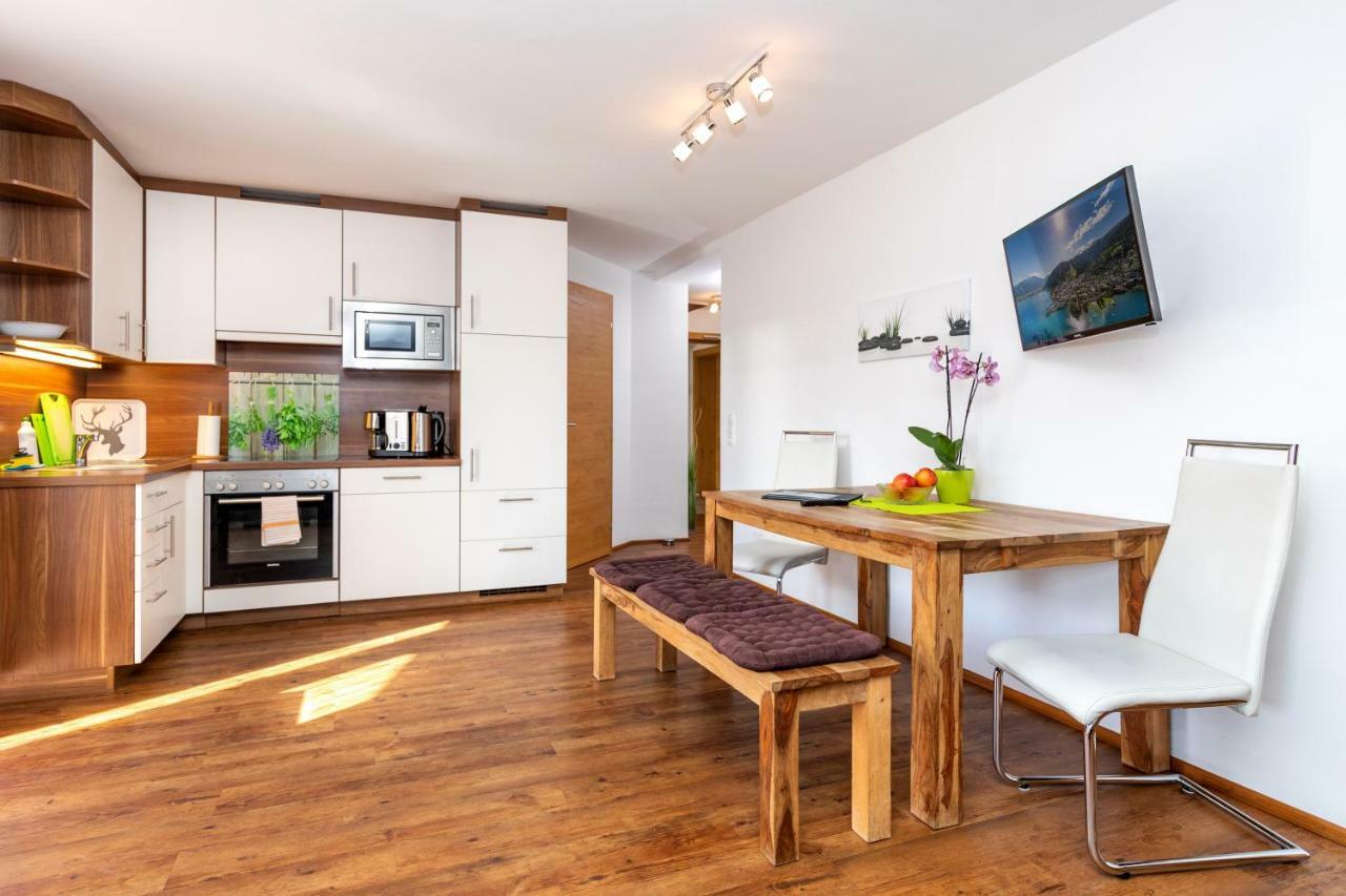 Appartement Pension Albert Zell am See Bagian luar foto