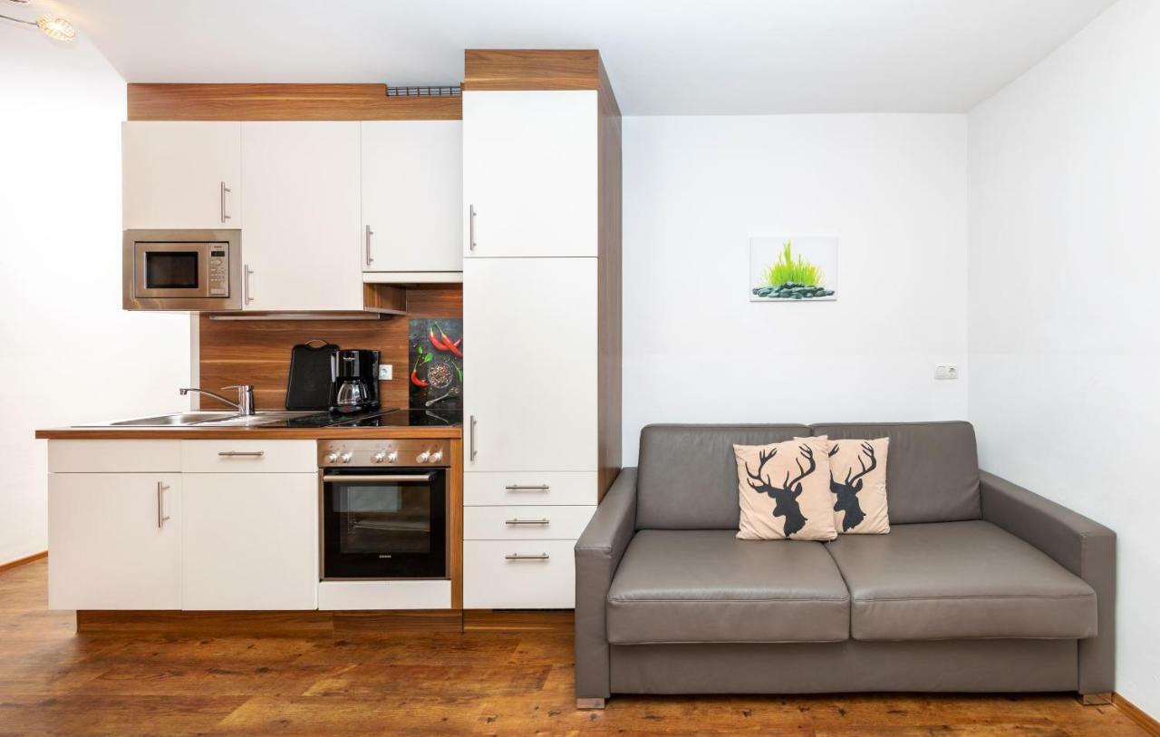 Appartement Pension Albert Zell am See Bagian luar foto
