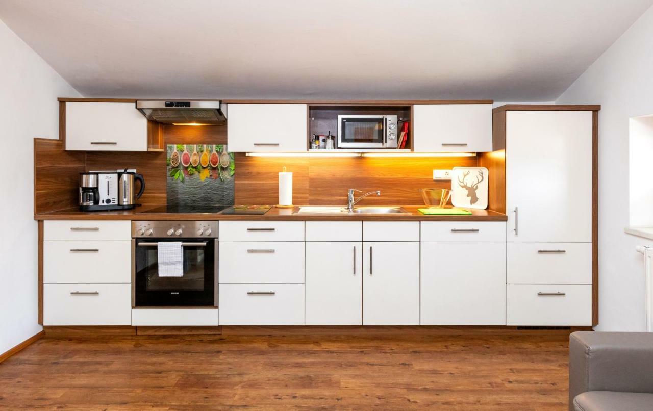 Appartement Pension Albert Zell am See Bagian luar foto